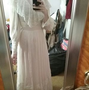 Vintage Floor Length Dress- Gunne Sax style